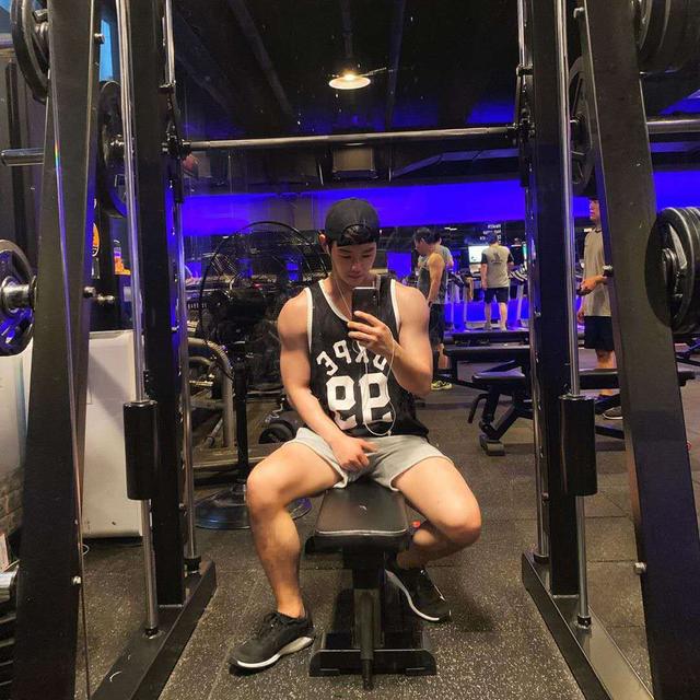 肌肉男同性态(肌肉是如何增长的)